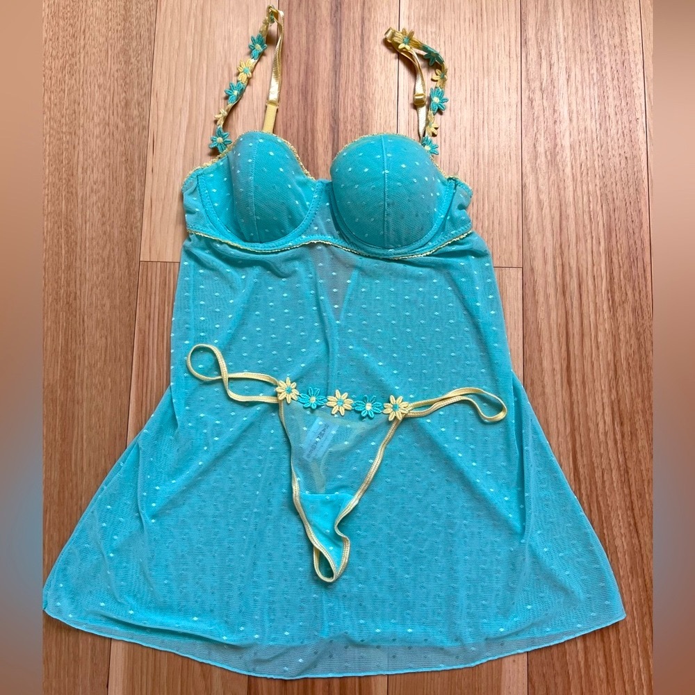 Vintage Rampage Blue and Yellow Daisy/Floral Slip Dress Set Medium